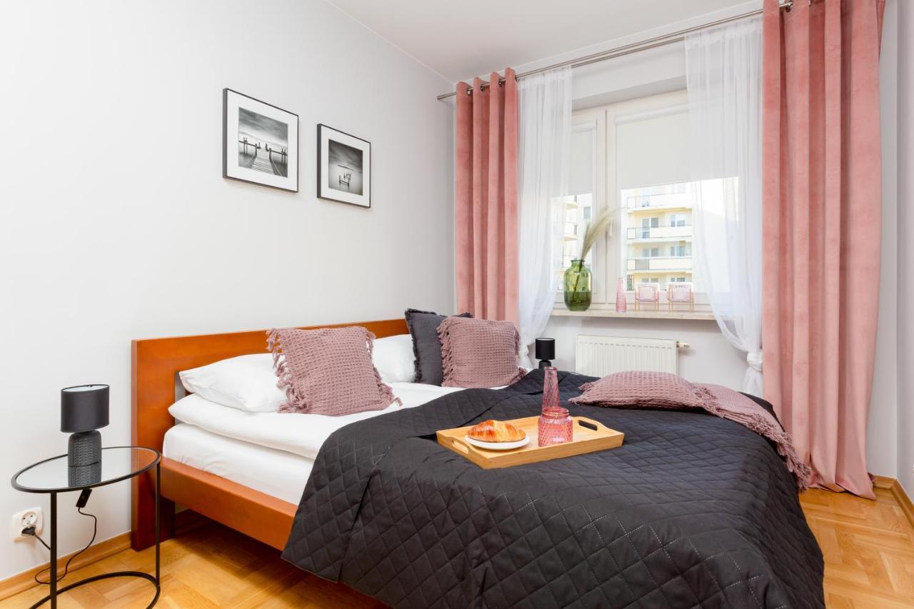 Mokotow Apartment Bluszczanska By Noclegi Renters Warsaw Exterior photo